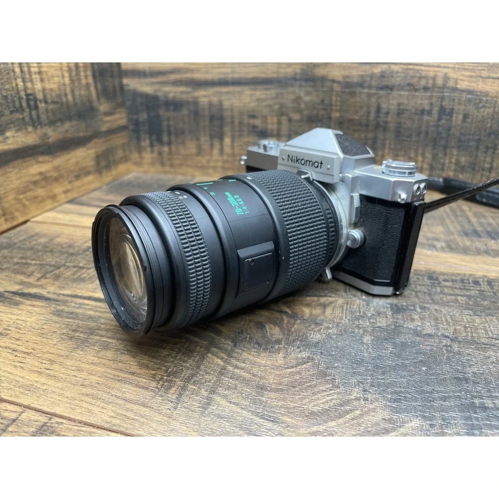Nikon Nikomat FT 35mm Film Camera Quantaray 70–300mm Lens Leather Case